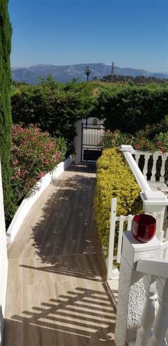 Villa T3 A 10' De Cassis - Piscine Privee Et Cuisine D'Ete Exterieure Carnoux-en-Provence المظهر الخارجي الصورة